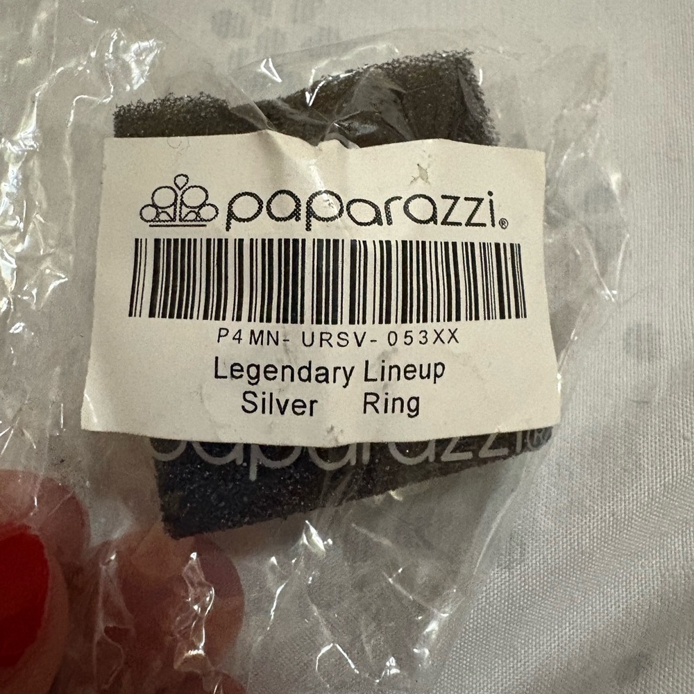 Paparazzi Silver Ring - Legendary Lineup